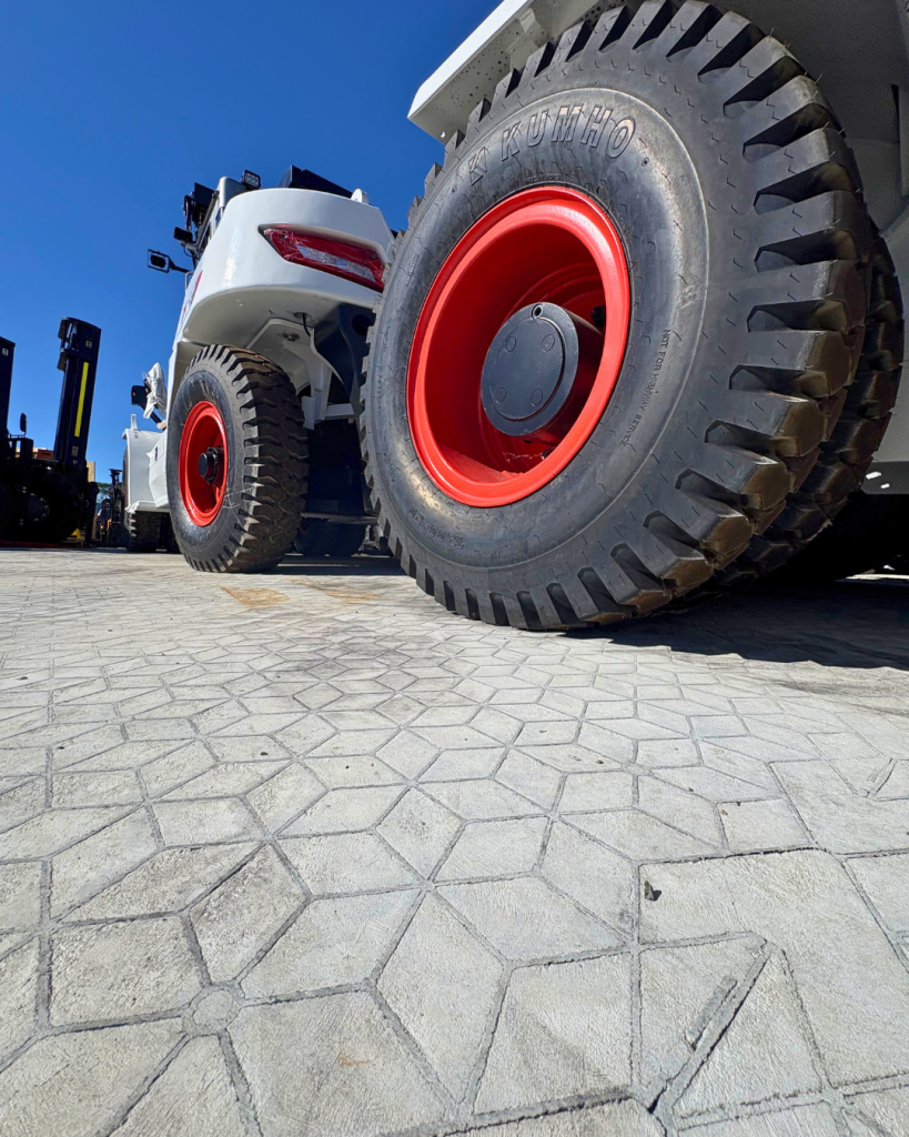 Rombus Heavy Machinery