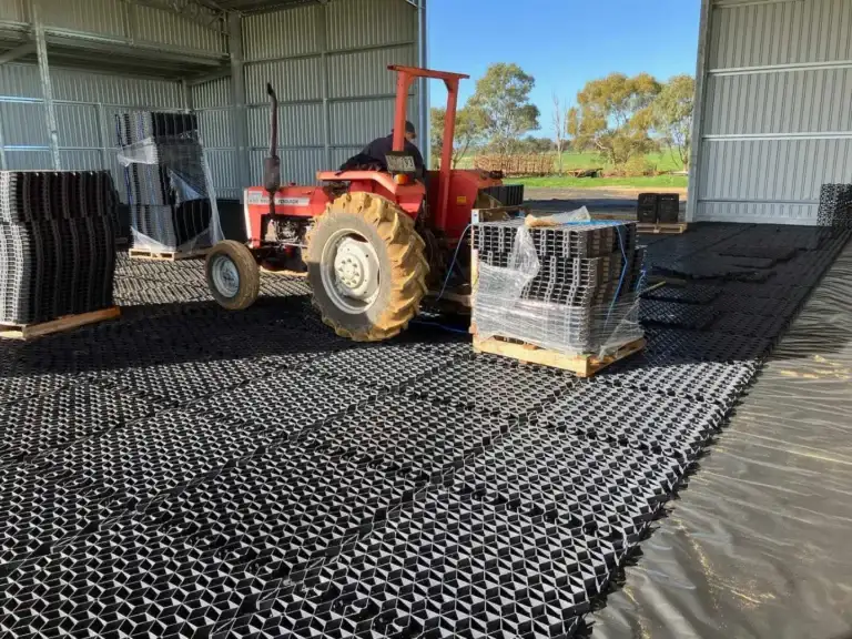 Rombus agricultural concreting service
